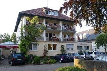 Отель Alpenrose