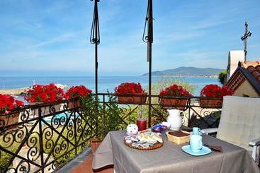 ベッドアンドブレックファースト Domus Sirenae