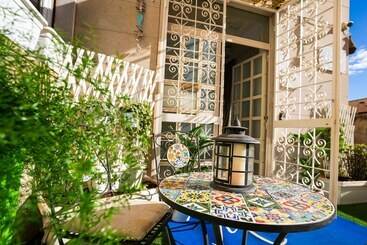 민박 Marlove Siracusa   Private Sea Access   Self Check In