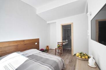 Bed and Breakfast Porta Degli Antichi Casali