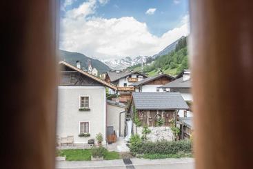 בית מלון כפרי Rosenheim