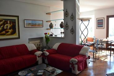 Super Attico B&b