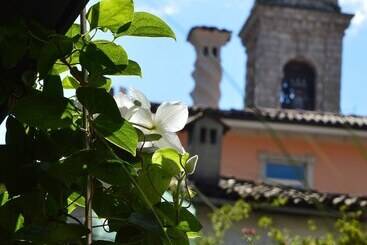 Bed and Breakfast Locanda Blum In