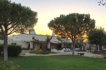 צימר Masseria Li Capperi