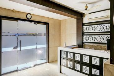 فندق Apex Regency