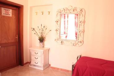 Bed and Breakfast Su Rosariu
