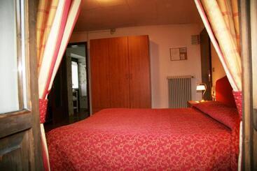 בית מלון כפרי Albergo Garnì Cavento