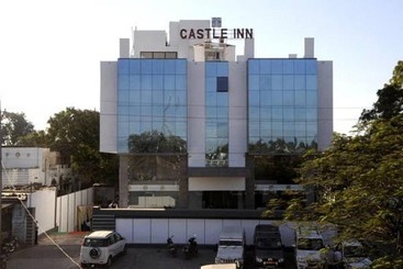 בית מלון כפרי Castle Inn
