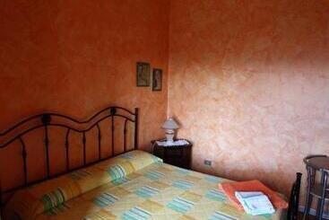 צימר Casa Albergo La Terza Stella