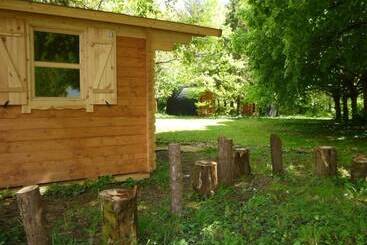 مبيت وإفطار La Rossignolerie   Pod Cabanes Des Châteaux