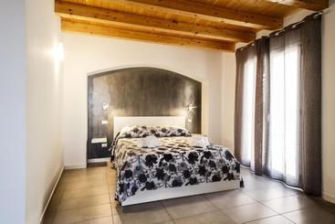 B&b Opera Suites