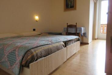 בית מלון כפרי Albergo Lucia