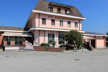 هتل Locanda La Castellana
