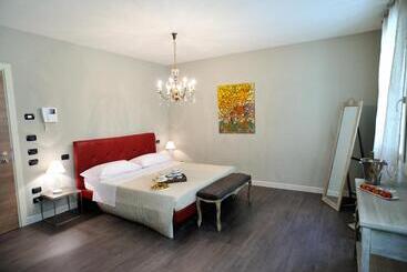 住宿加早餐  La Finestra Sul Porto