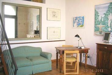 Bed and Breakfast Lo Studio