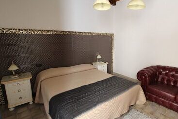 تختخواب و صبحانه Vicolo Del Porto