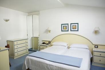 בית מלון כפרי Albergo Milano