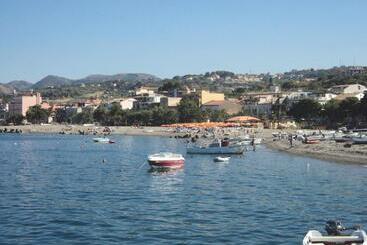 B&b Il Giardino Di Zefiro