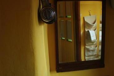 B&b44