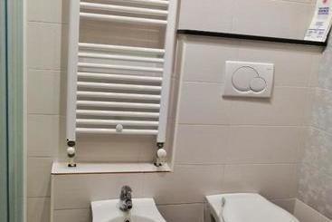 تختخواب و صبحانه Casa Dei Mombri