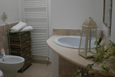 مبيت وإفطار La Lanterna