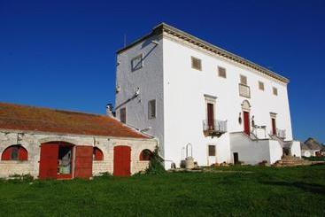 住宿加早餐  Masseria Murgia Albanese