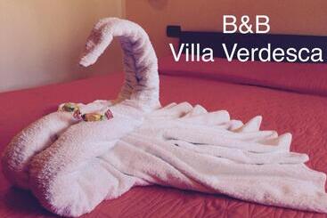 مبيت وإفطار Villa Verdesca