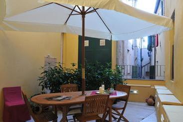 تختخواب و صبحانه Casa Pagliano