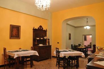 تختخواب و صبحانه Casa Pagliano