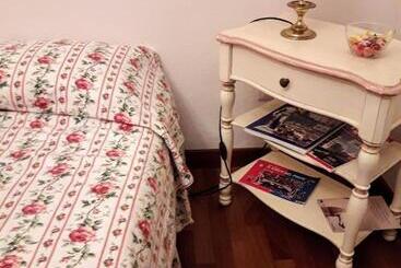 تختخواب و صبحانه Il Campanile Ii Locazione Turistica