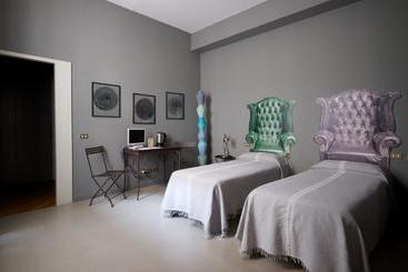 تختخواب و صبحانه Secondo Pensiero