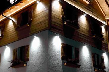 شقق خاصة سياحية Chalet Winklwiese