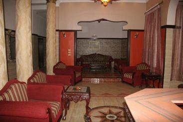 هتل Fouad