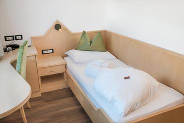 בית מלון כפרי Salten