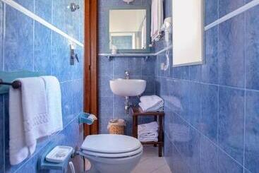 مبيت وإفطار Camere Di Ulisse