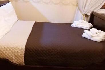 Bed & Breakfast Gli Oleandri