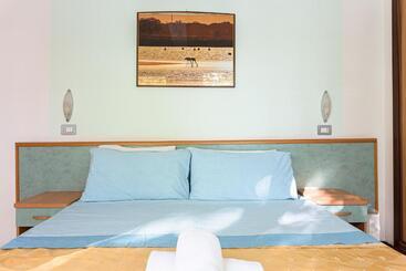 酒店 Gadames   Lunch On The Beach