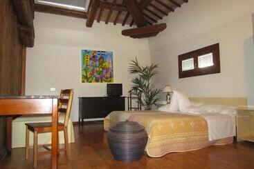 ホテル Ristorante Alloggio Ostello Amolara