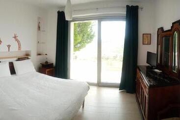 צימר Domus Petrae   Ripatransone