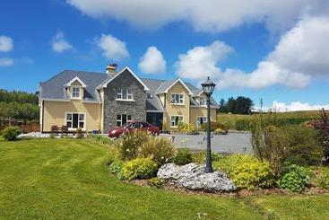 צימר Greenlawn Lodge