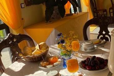 تختخواب و صبحانه Guest House Toca Dos Grilos