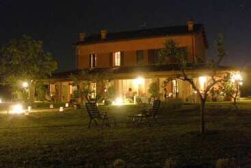 ベッドアンドブレックファースト La Fornasaccia