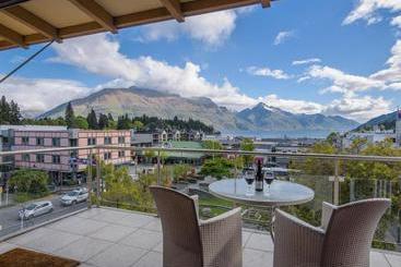 آپارتمان‌های توریست‌ها Chambers City Centre Penthouse