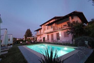 Domus Langhe B&b