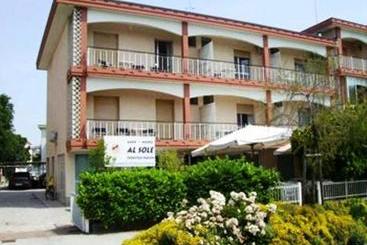 Отель Al Sole