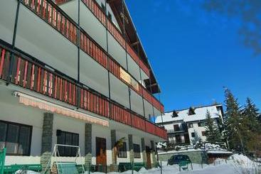 هتل Casa Per Ferie Beato Rosaz