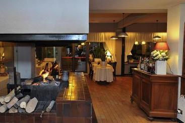 酒店 Ristorante Fatur