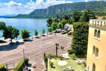 בית מלון כפרי Terminus