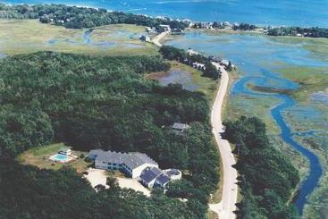 Ocean Woods Resort
