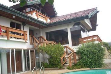 민박 My Father S House Bed